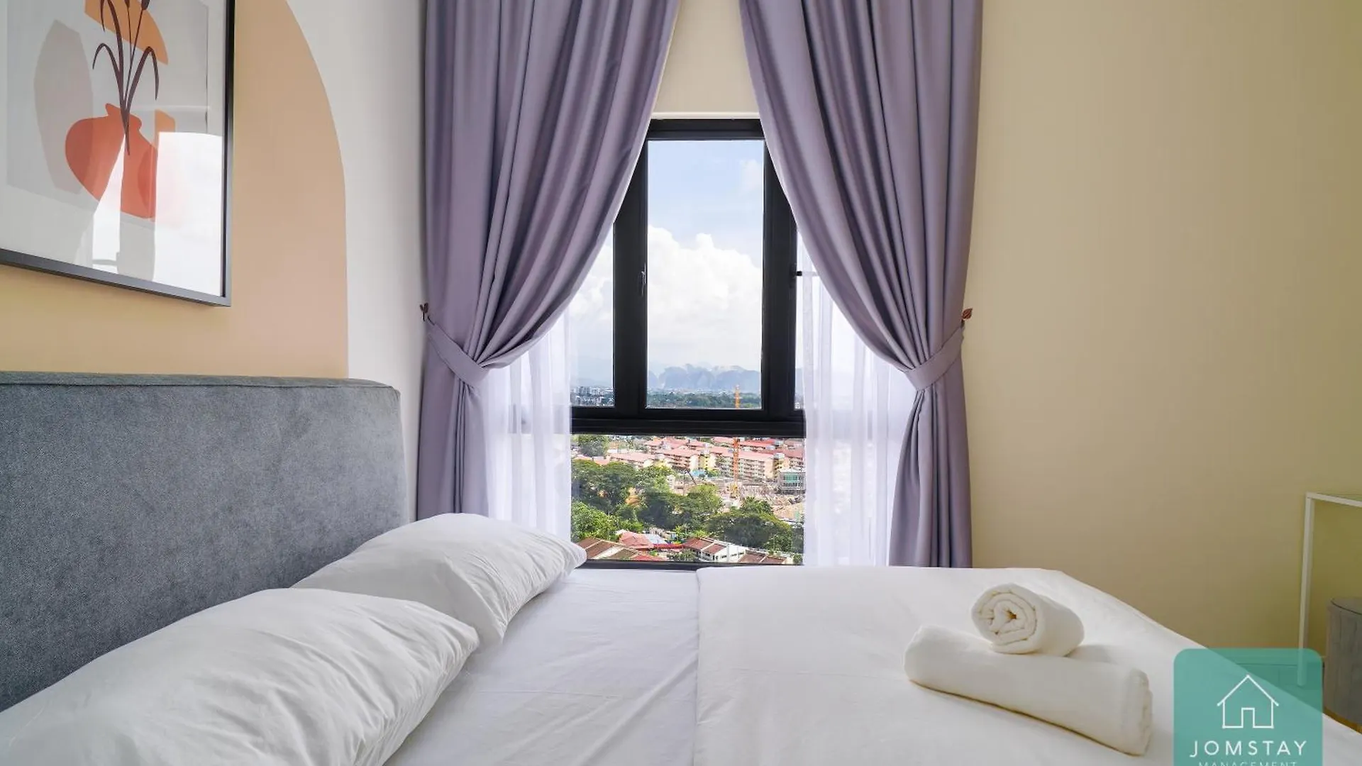 Jomstay - Horizon Suites Ipoh Town Skypool Apartment