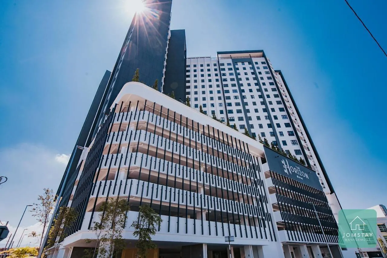 Jomstay - Horizon Suites Ipoh Town Skypool Apartment