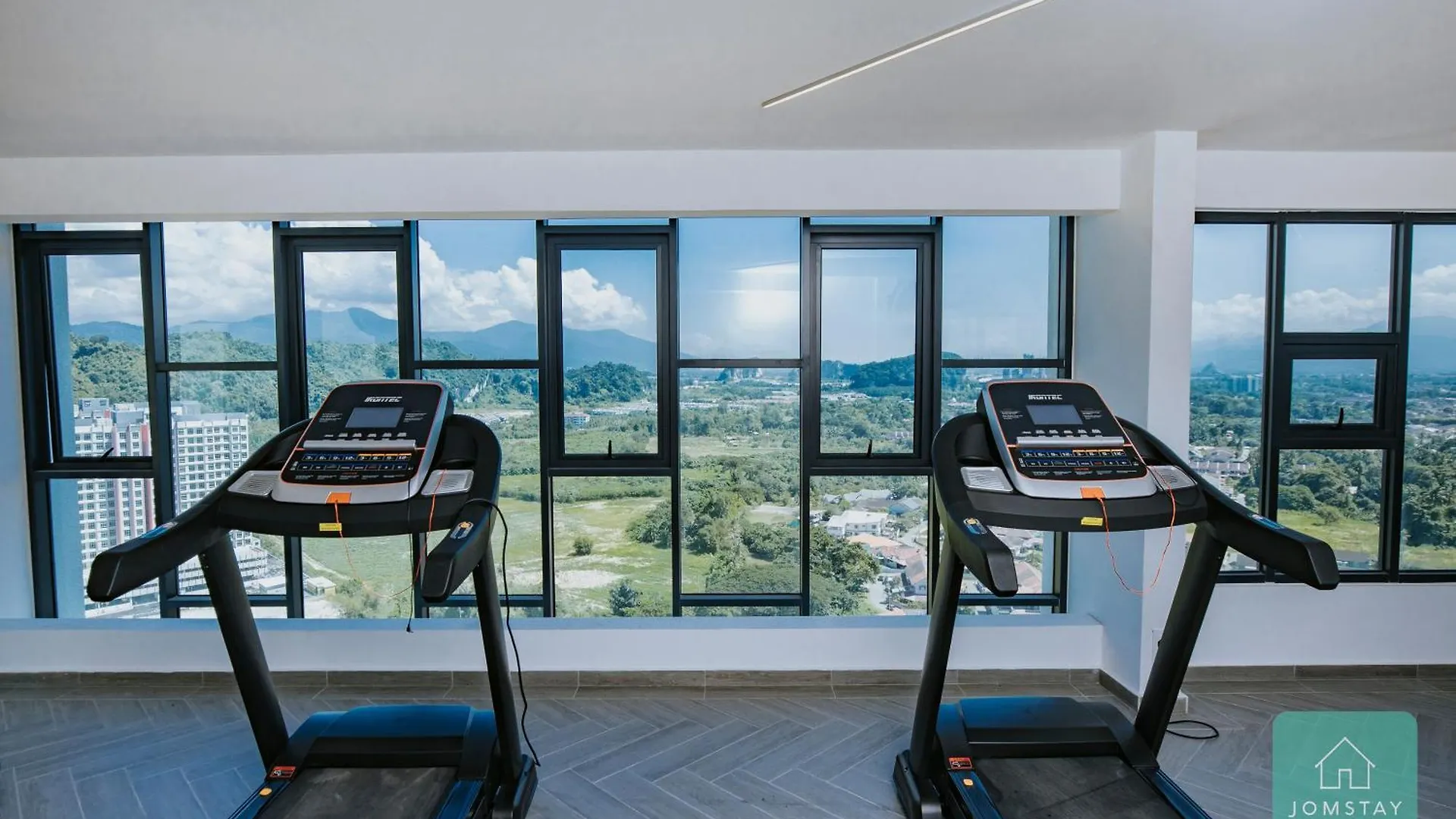 Jomstay - Horizon Suites Ipoh Town Skypool 0*,  Malaysia