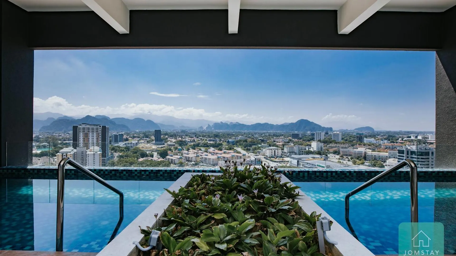 Jomstay - Horizon Suites Ipoh Town Skypool Apartment